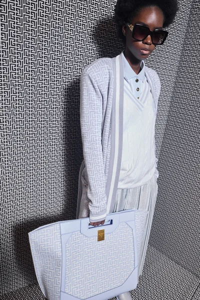 Look 34